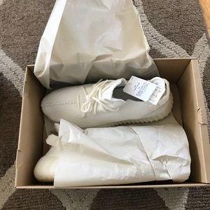 Adidas Yeezy boost 350 V2 Triple White